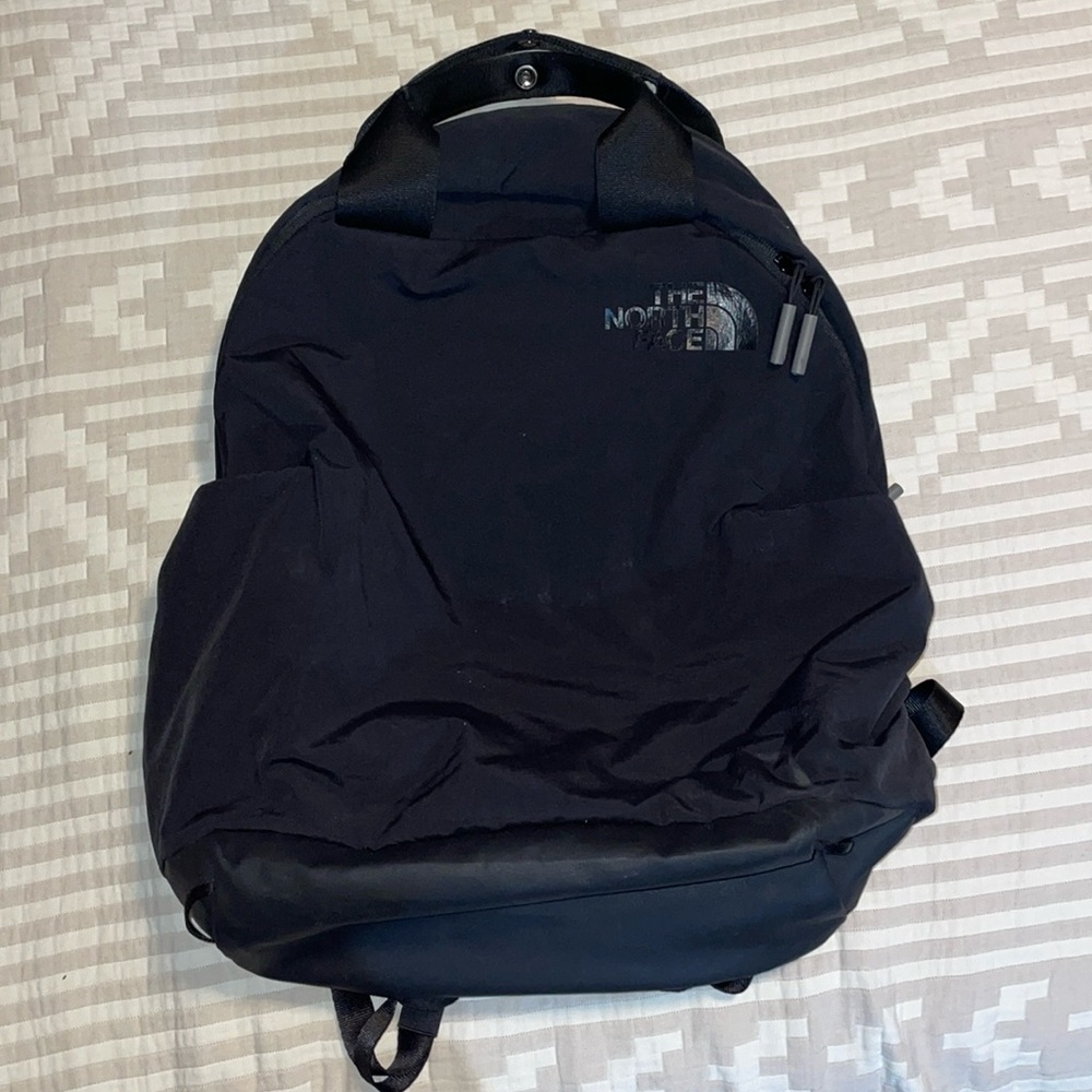 The north face black never stop day pack